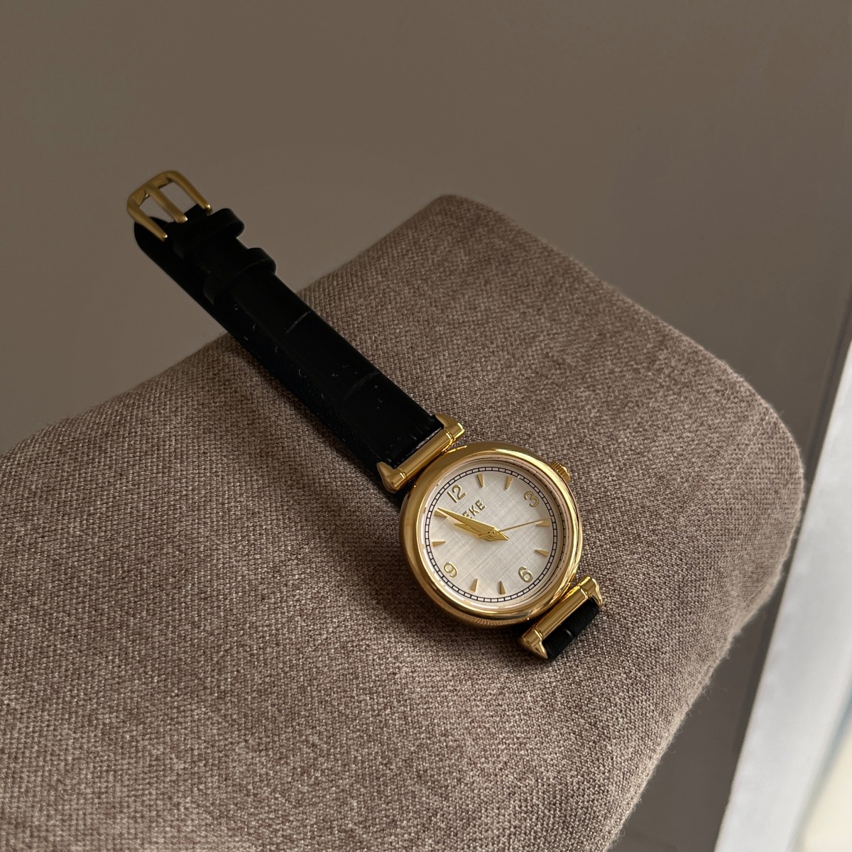 Luxury Watch With Leather Strap - Vintage stijl luxe horloge met hoogwaardig