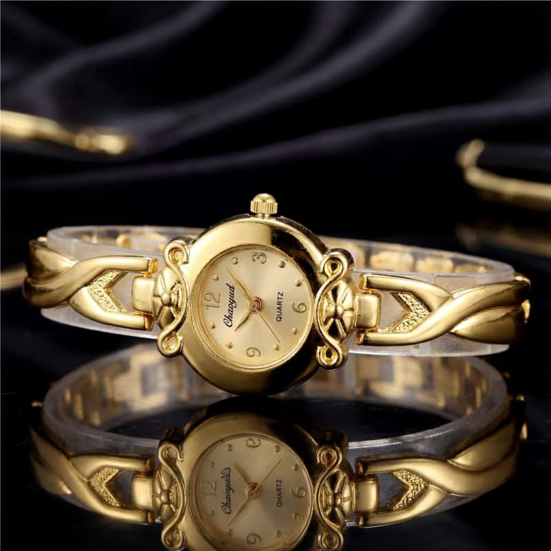 Kleine prachtige damesarmbandh - Luxury Quartz Watch Brands recensie en prijs