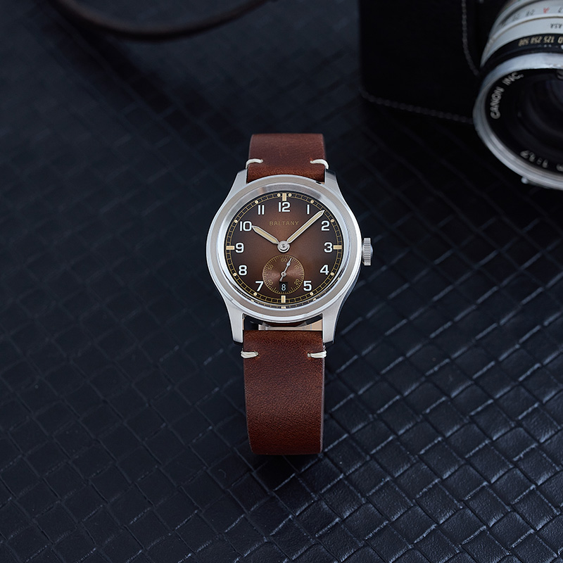 Baltany S2081 Dirty Dozen Watc - Field Watch Military recensie en prijs