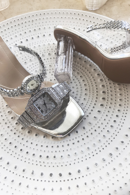 Origineel ontwerp Kristallen h - Luxury Watch With Leather Strap recensie en prijs