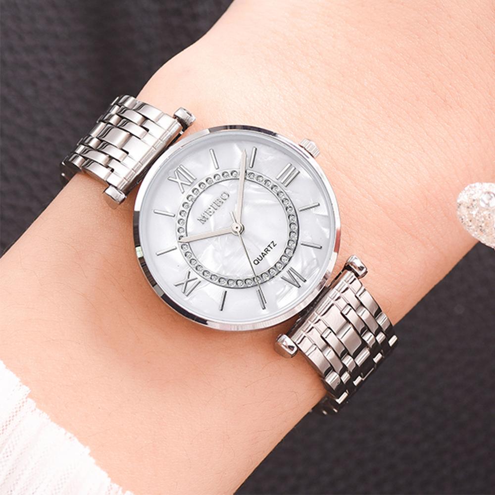 Luxe Kristal Vrouwen Armband H - Luxury Quartz Watch Brands recensie en prijs