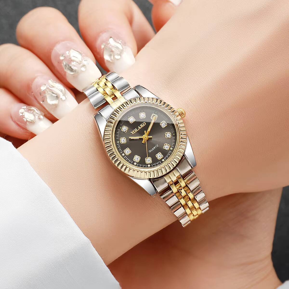 Mode Strass Dames Quartz Horlo - Luxury Watch Display Case recensie en prijs
